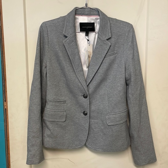 Banana Republic Jackets & Blazers - New Banana Republic Blazer